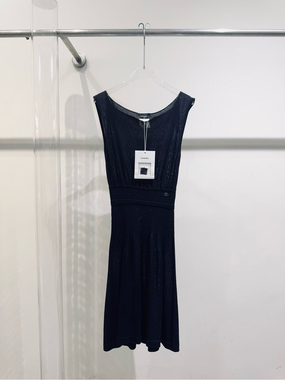 🚩steal CHANEL Navy Sleeveless Knit Fit-and-Flare Dress